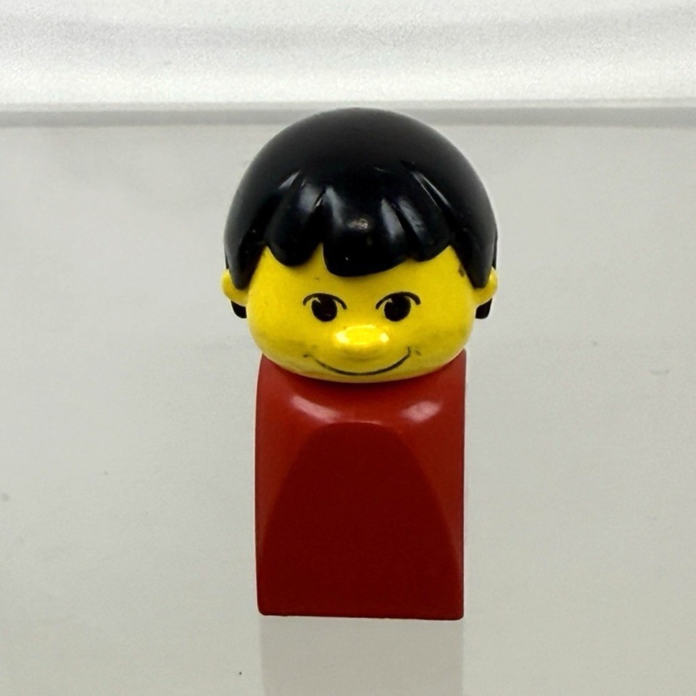 Vintage 1980s Lego Mini Figure Puppet Red 4224C01 Female Girl Black Hair